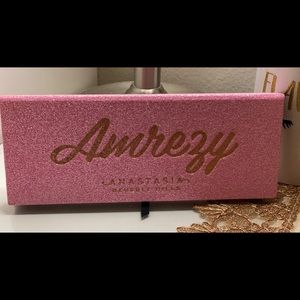 Amrezy Palette w/ Anastasia Beverly Hills